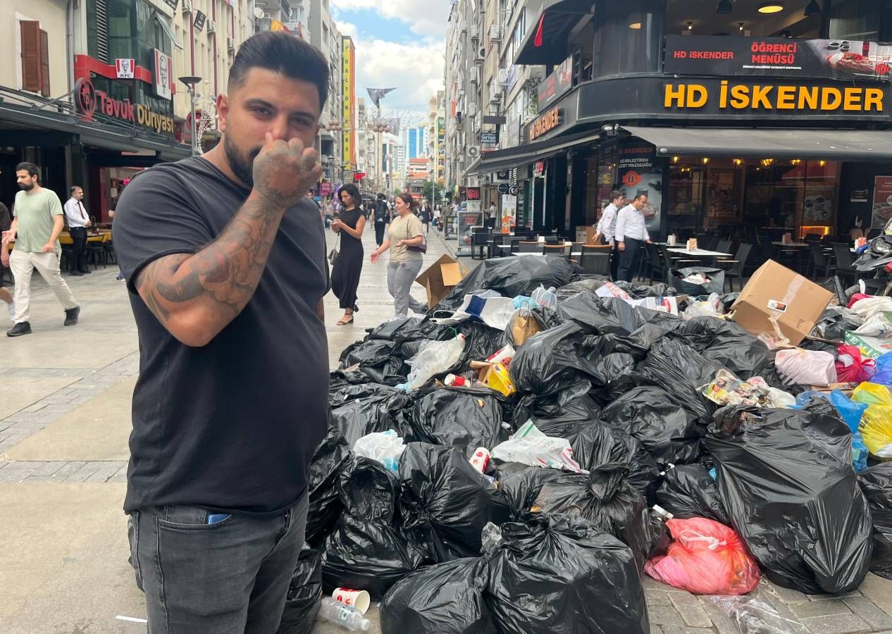 İzmir grev yüzünden kokmaya başladı: Çöpler sokaklara taştı! DİSK'ten yarın için büyük tehdit... 2