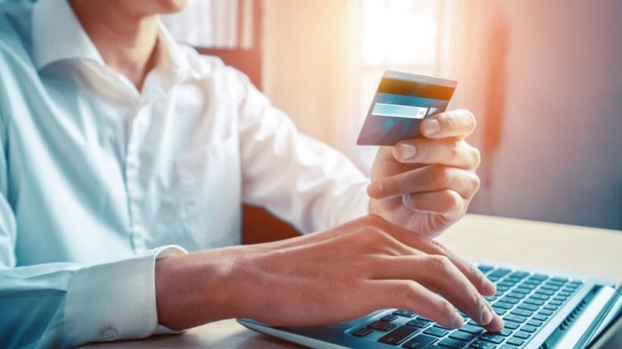 E-Ticarette yeni dönem! Kalite sertifikası zorunluluğu geliyor 1