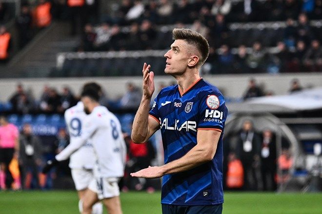 Başakşehir transferi resmen duyurdu: Krzysztof Piatek'ten dev gelir! 2
