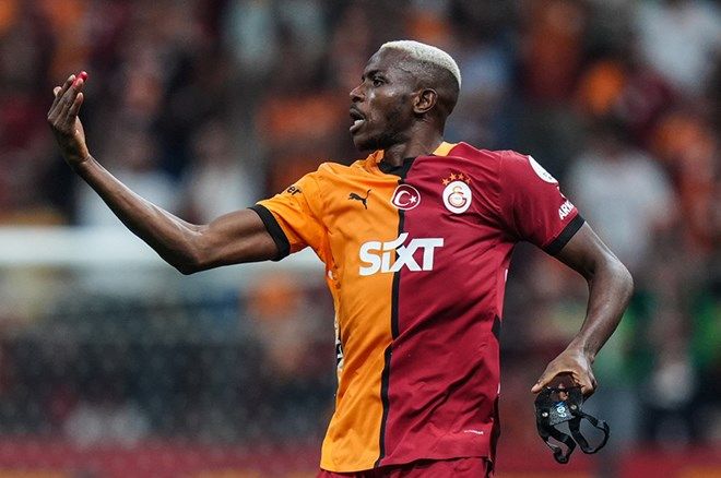 Victor Osimhen yılda 30 milyon euro kazanacak: İmzayı attı! 2
