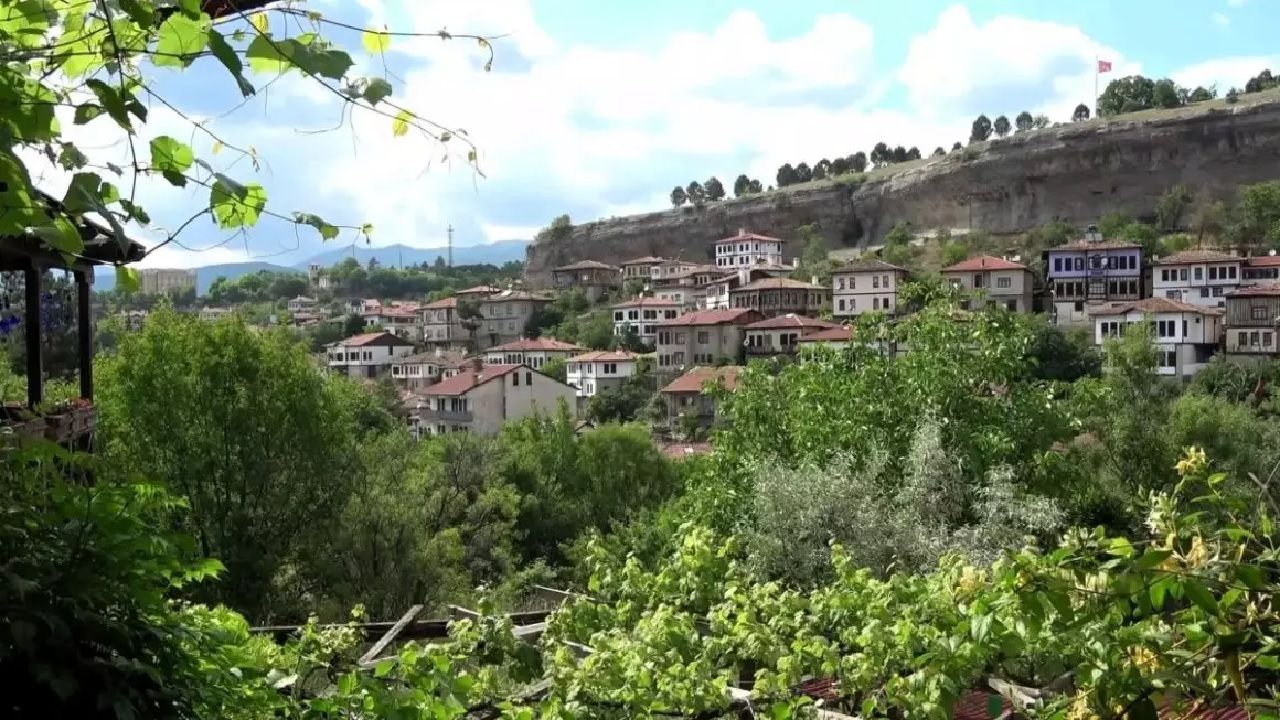 Safranbolu'da bayram coşkusu: Tarihi konaklar şimdiden %70 doluluk oranına ulaştı! 4