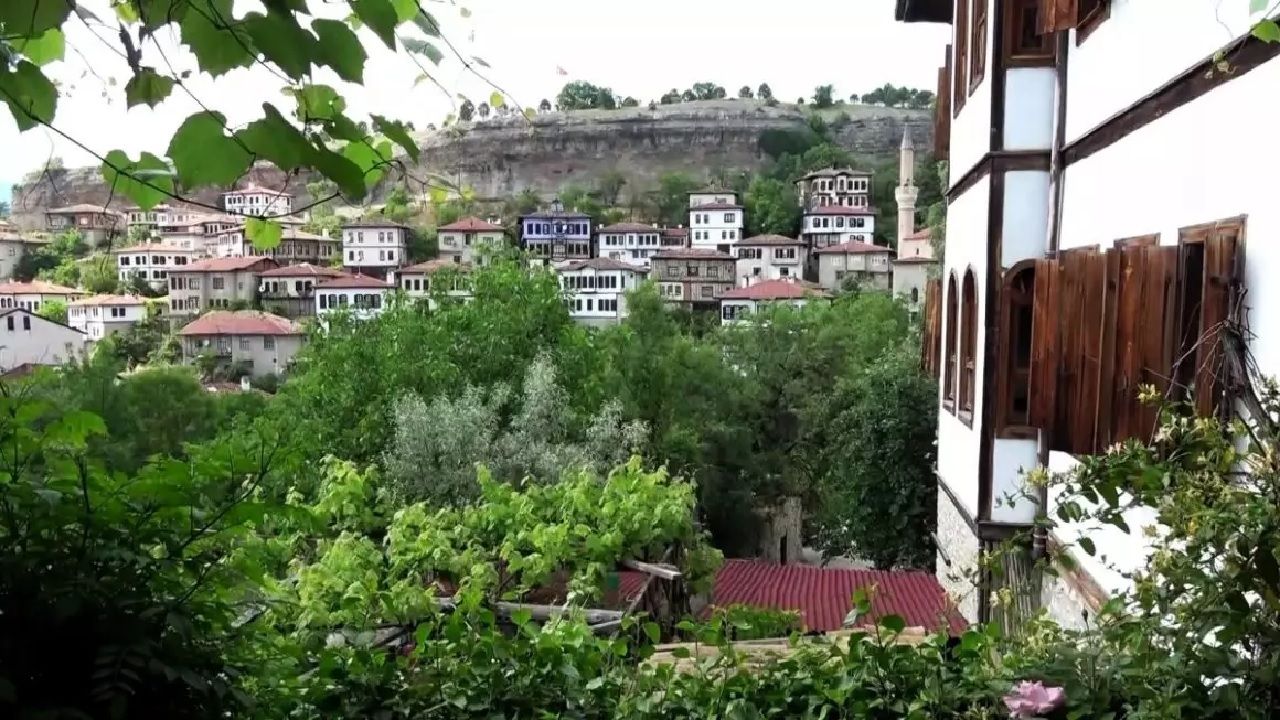 Safranbolu'da bayram coşkusu: Tarihi konaklar şimdiden %70 doluluk oranına ulaştı! 5