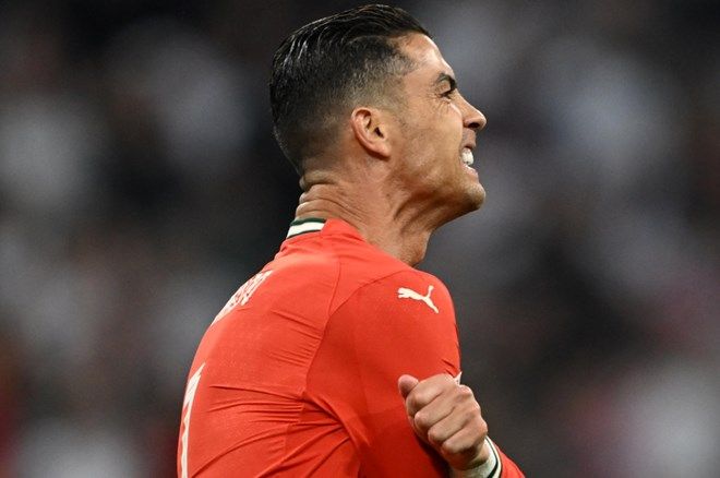 Bütün dünya, Cristiano Ronaldo'nun Almanya maçında yaptığını konuşuyor: Ülkesi ayağa kalktı 4