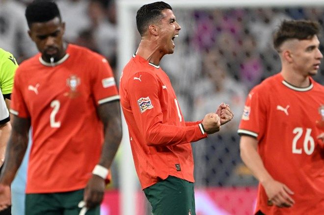 Bütün dünya, Cristiano Ronaldo'nun Almanya maçında yaptığını konuşuyor: Ülkesi ayağa kalktı 3