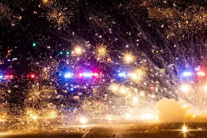 ABD'de sokaklar savaş alanı!  Los Angeles resmen kuşatma altında! Trump: Tükürürlerse vururuz! 9