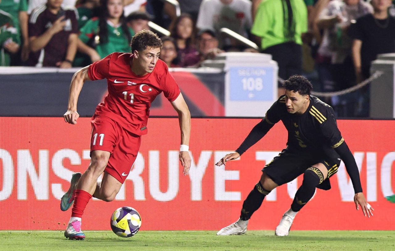 Bizim Çocuklar maçı kaybetti, yeni bir yıldız kazandı... Meksika - Türkiye (1-0 Maç Sonucu) 7
