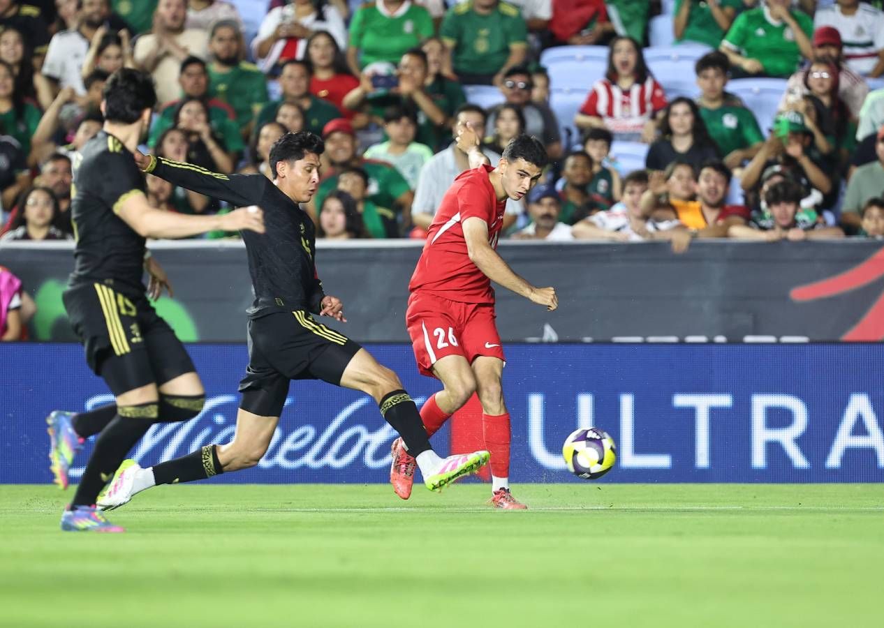 Bizim Çocuklar maçı kaybetti, yeni bir yıldız kazandı... Meksika - Türkiye (1-0 Maç Sonucu) 2