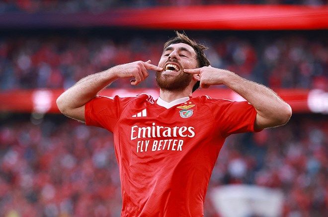 En değerli Türk futbolcular açıklandı: Arda Güler ve Kenan Yıldız'dan dev fark! 10