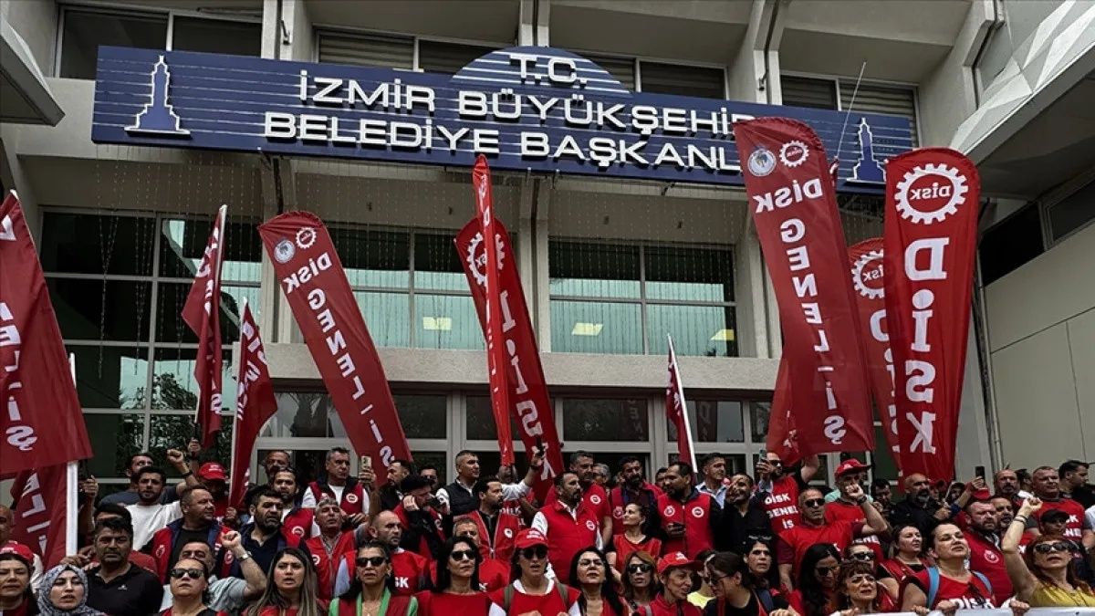 Grev bitti, şimdi sıra kıyımda... İzmir Büyükşehir Belediyesi’nde bin çalışan işten çıkarılıyor 4