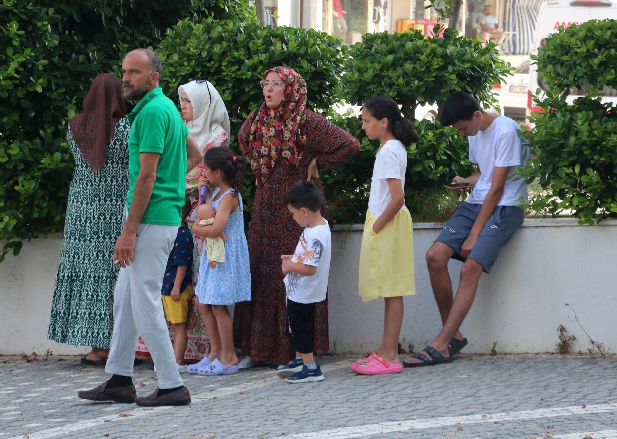 Alanya'da 5 yıldızlı otelde yangın! Turistler tahliye edildi, otelin defalarca mühürlendiği ortaya çıktı 8