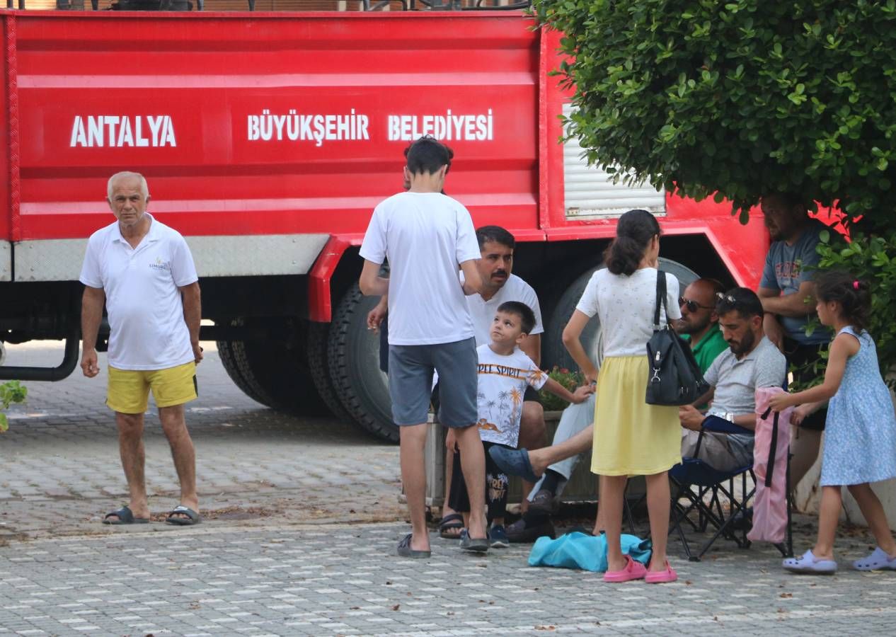 Alanya'da 5 yıldızlı otelde yangın! Turistler tahliye edildi, otelin defalarca mühürlendiği ortaya çıktı 7