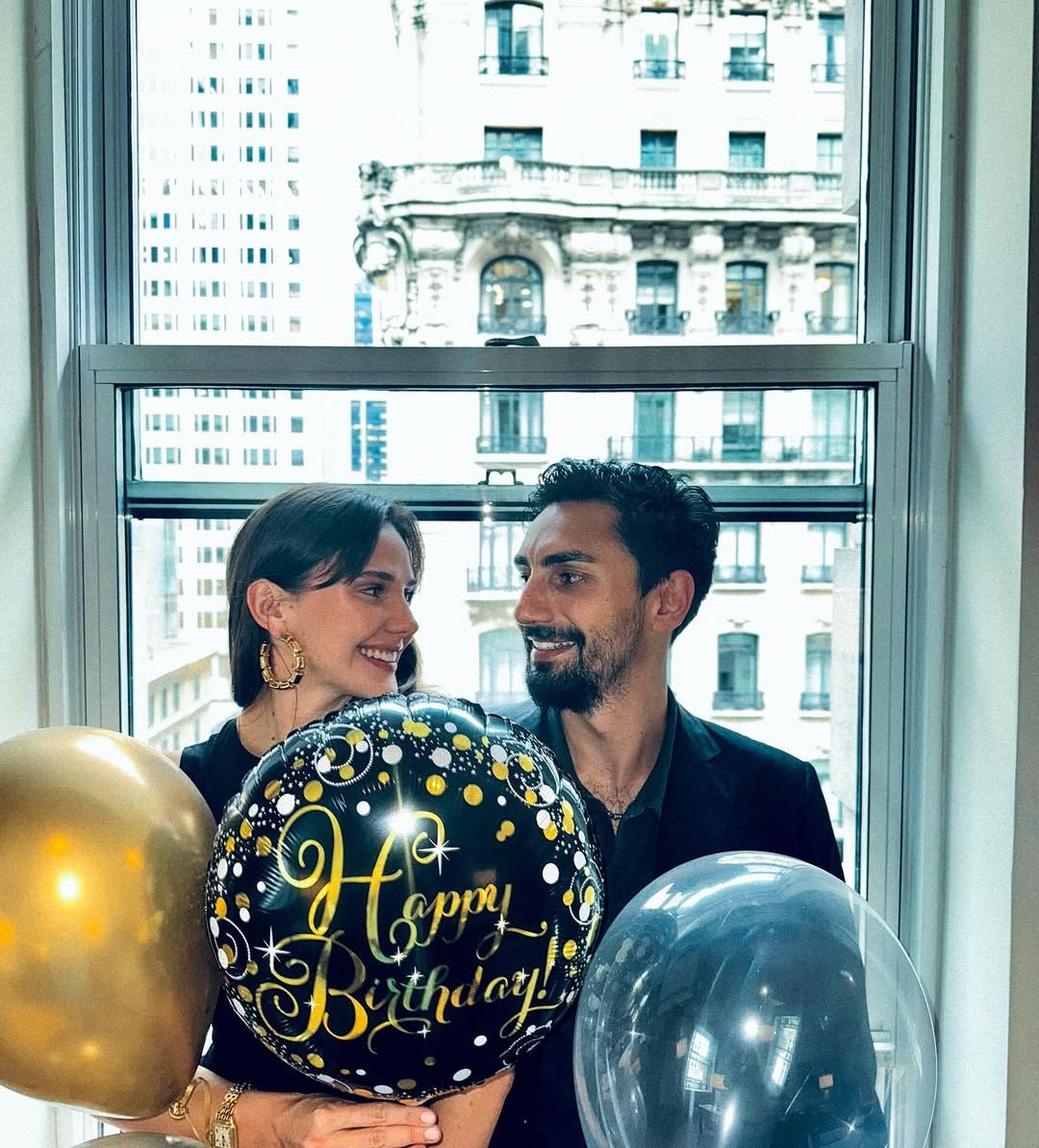 New York’ta aşk rüzgarı: Alina Boz ve Umut Evirgen’den romantik doğum günü kutlaması 6