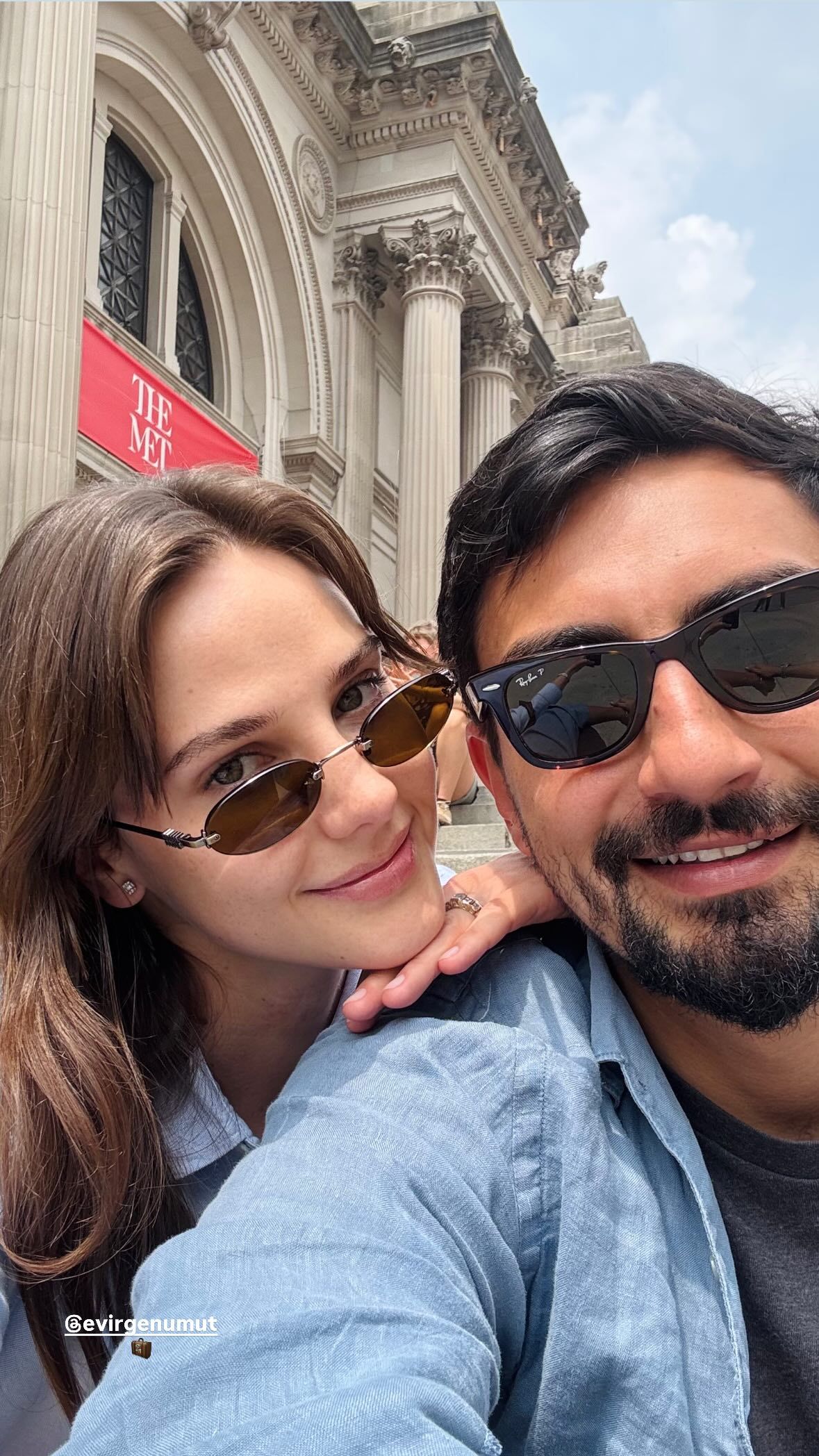 New York’ta aşk rüzgarı: Alina Boz ve Umut Evirgen’den romantik doğum günü kutlaması 1