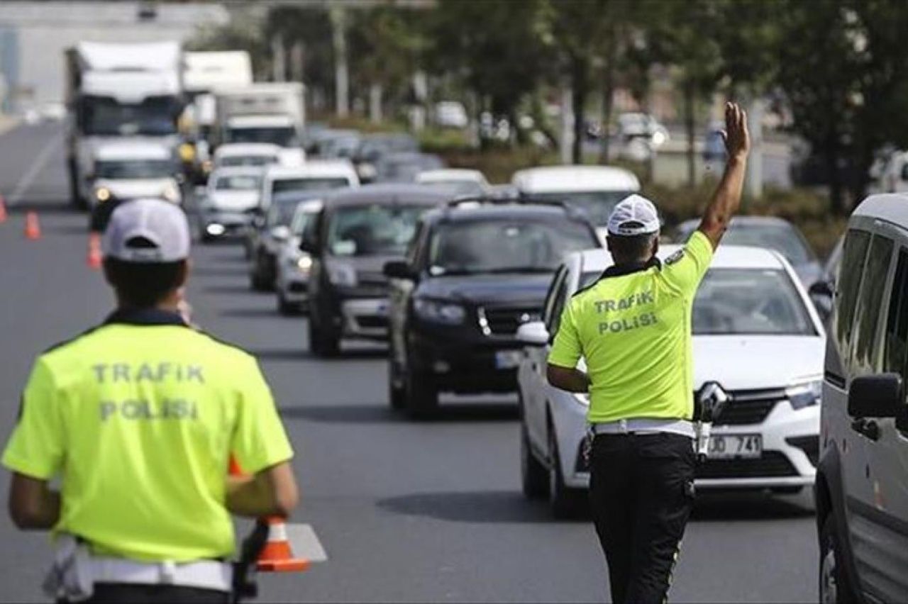 Sıkıysa uyma! Yeni trafik cezaları belli oldu! Korkunç rakamlar 5