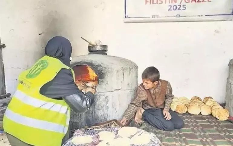 Gamze Özçelik'in Gazze'deki fırını bombalandı! '3 kardeşimiz şehit düştü' 2