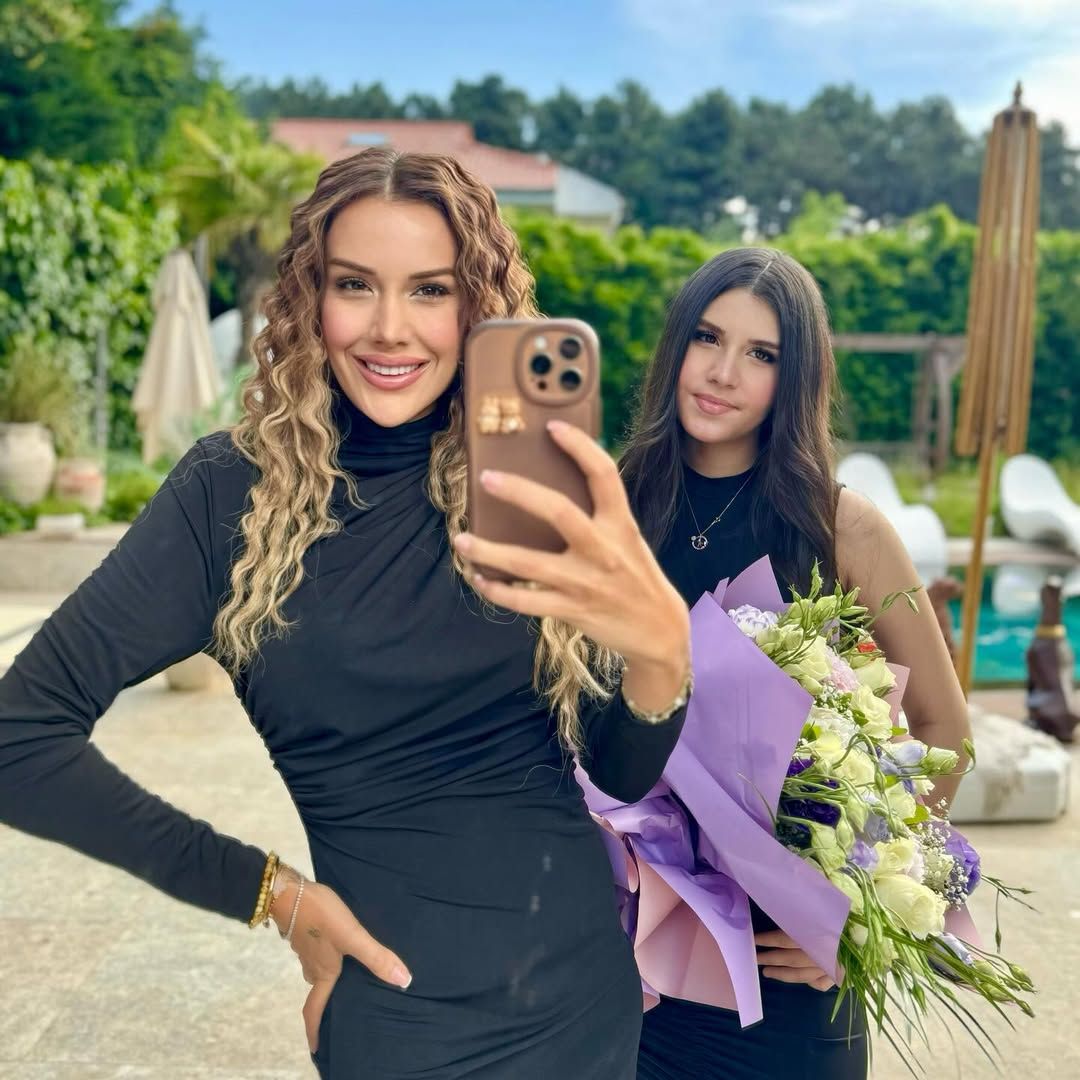 Dilan Polat’ın kızı Nilda’nın ortaokul mezuniyet kıyafeti tepki çekti! Dekoltesi eleştirildi 2