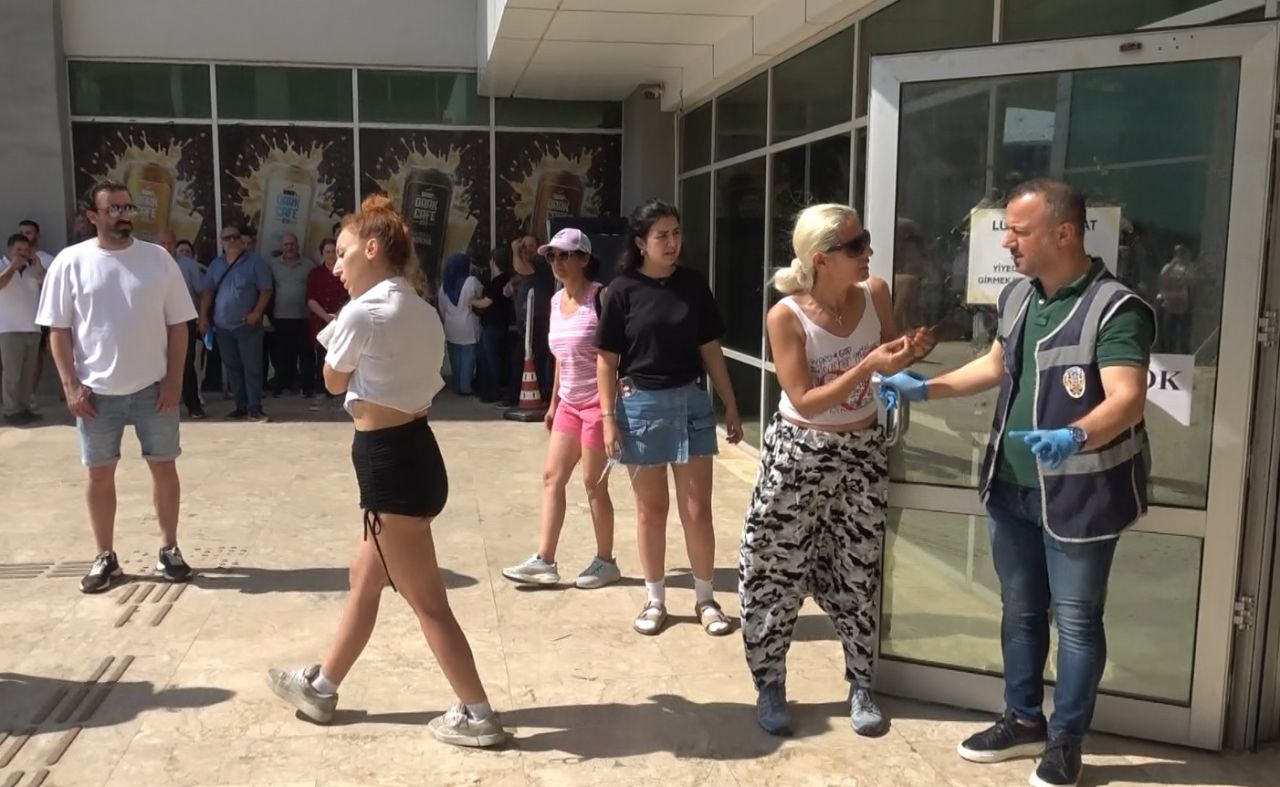 YKS'de takı krizi... Küpelerini çıkaramayan genç kızın üniversite hayali suya düştü 6