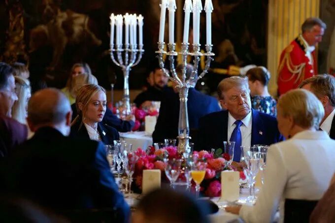Cumhurbaşkanı Erdoğan-Trump zirvesinde dikkat çeken detay! Erdoğan'ın elindeki zarfta ne var? İşte iki senaryo... 8