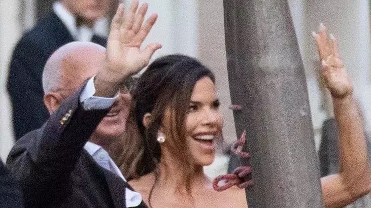 Jeff Bezos ve Lauren Sanchez’in görkemli düğünü başladı! Venedik yıldızlar geçidine döndü 2