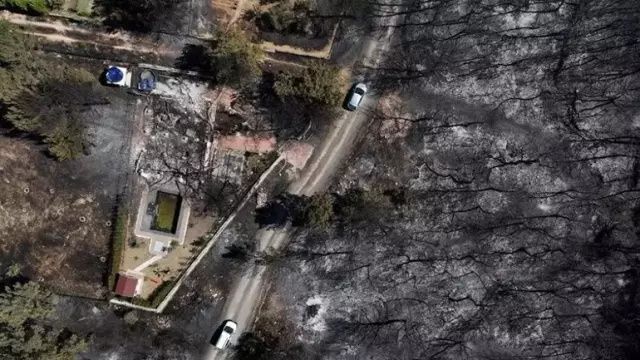 Yaptığı tadilat yüzünden tüm mahalle küle döndü! “Bütün hayatımız tepetaklak oldu" 4