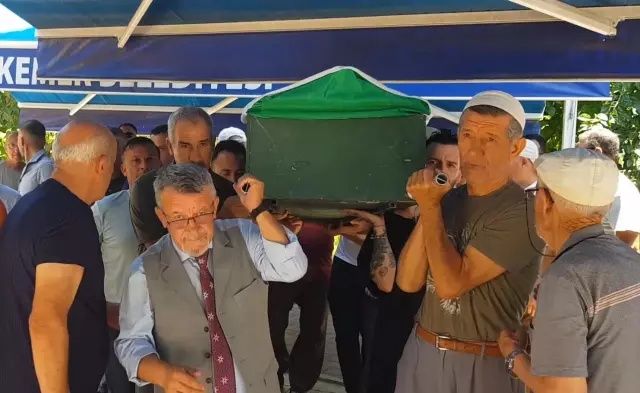 Anne "Bu çocuk bizi öldürecek" dedi, 1 saat sonra hayatını kaybetti! Antalya'da kahreden olay... 2