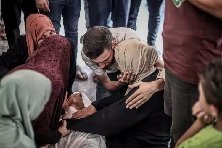 Katliam sonrası sürgün emri: Gazze'den kan donduran görüntüler! 6