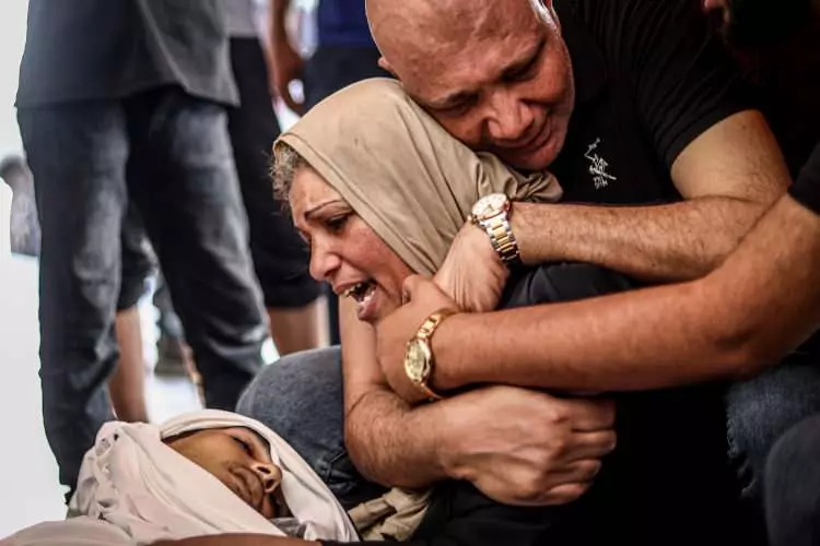 Katliam sonrası sürgün emri: Gazze'den kan donduran görüntüler! 7