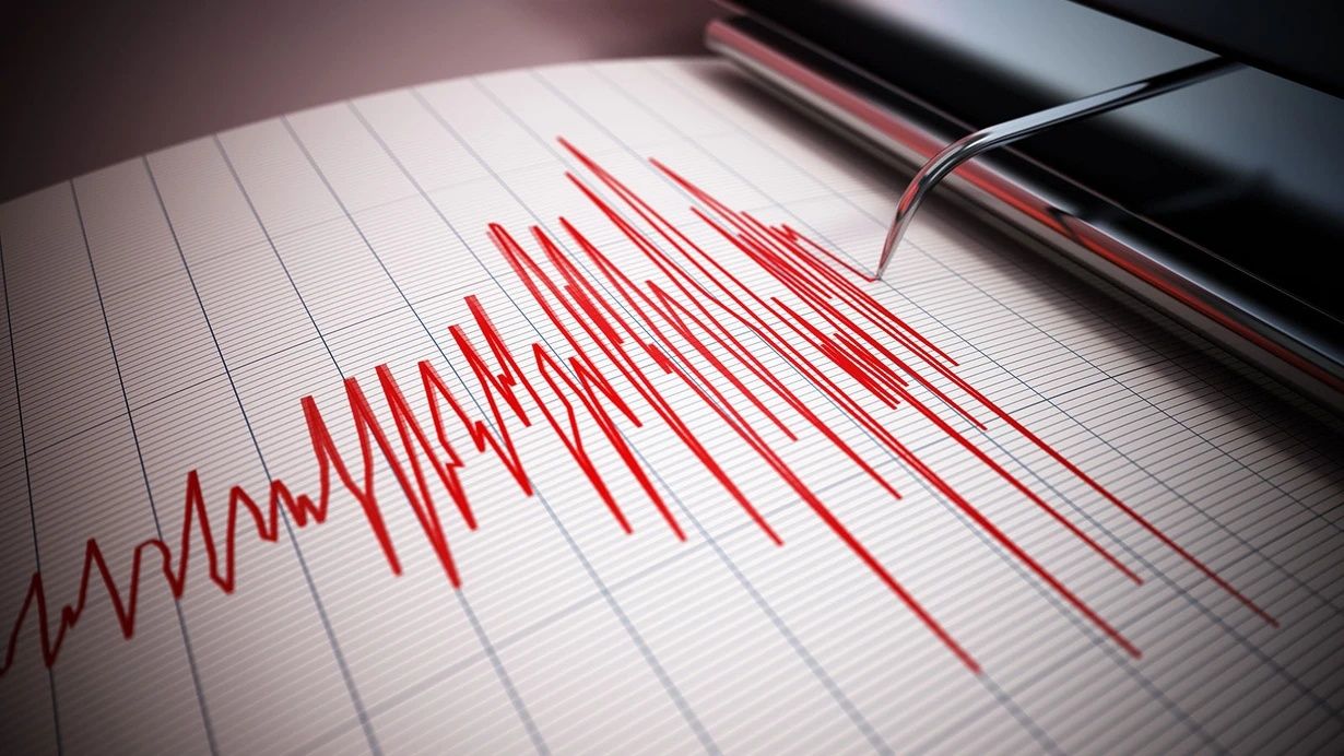 Marmara diken üstünde... Bursa'daki peş peşe 2 deprem sonrası Naci Görür'den korkutan uyarı: Geç biriktiriyor ama tehlikeli! 2