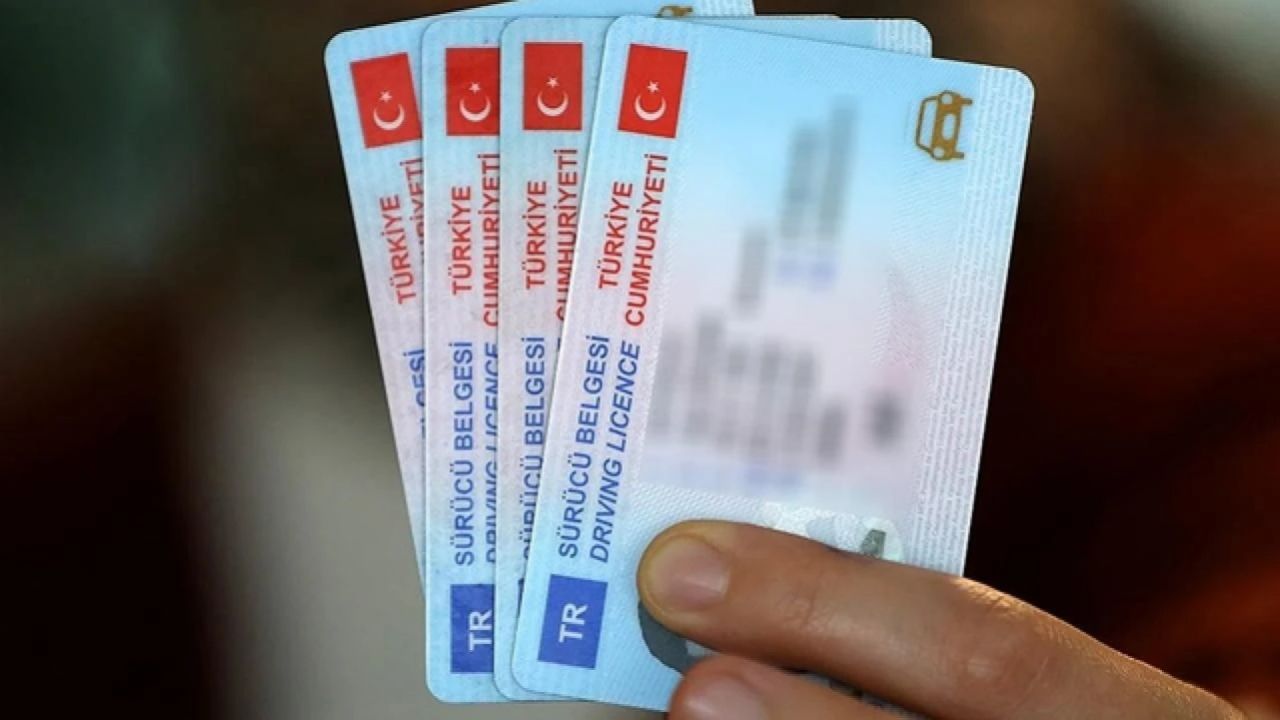 Ehliyet sahiplerine son çağrı! 1 ay sonra geçersiz sayılacak 6