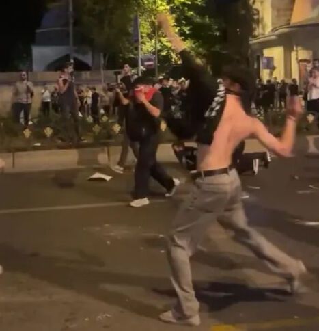 Özgür Özel'den Erdoğan’a ‘cunta’ hakareti! Saraçhane’de Müslümanlara tehdit: Bir bir asılacaksınız! 3