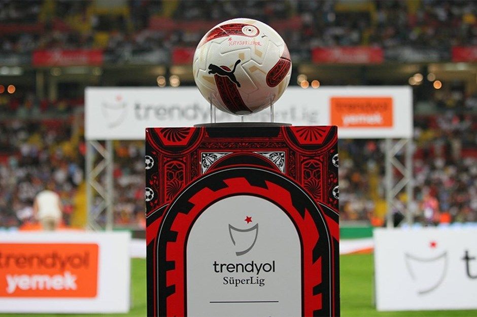 Süper Lig Ekibinde 7 Ayrılık Birden: Kimse Beklemiyordu 1
