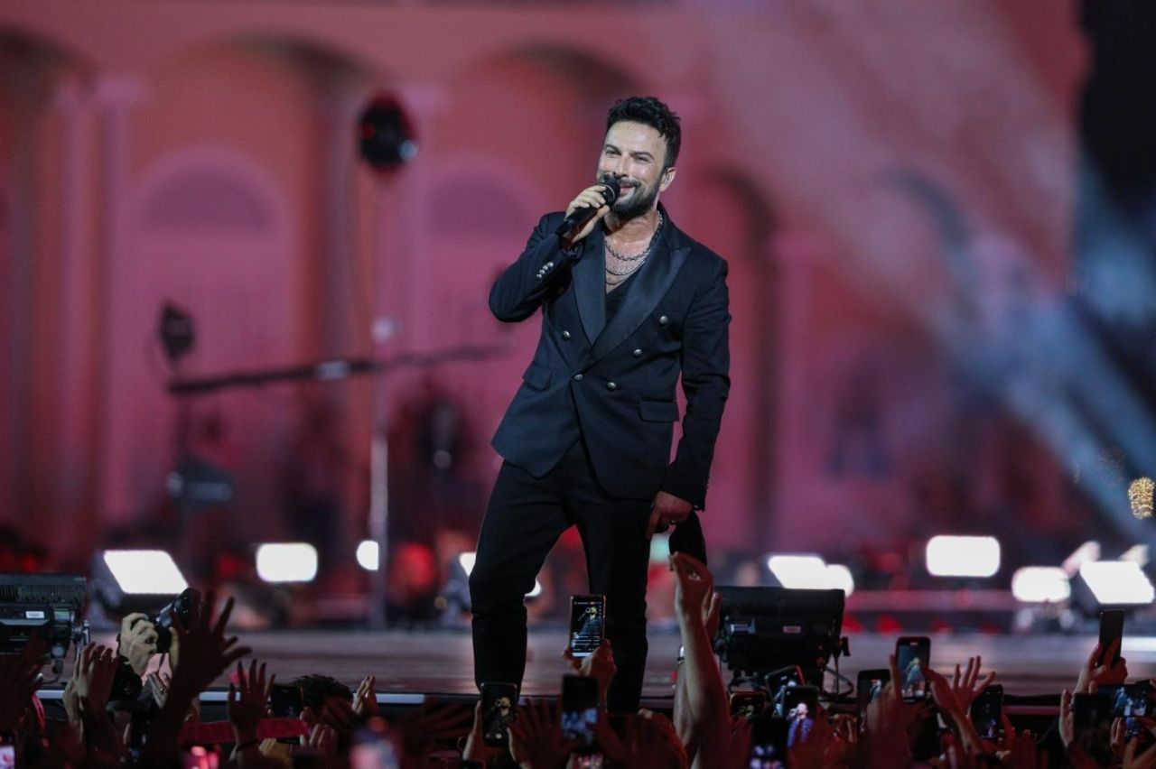 Müzikte yeni patronlar belli oldu! Cem Adrian zirvede Tarkan çekildi! İşte yıllık kazançları... 2