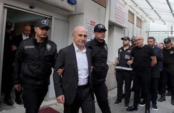 CHP'li belediyelere rüşvet ve yolsuzluk operasyonunun detaylar ortaya çıktı: Devredilen villalar, haksız menfaat ağları ve örgütsel bağlantılar! 6