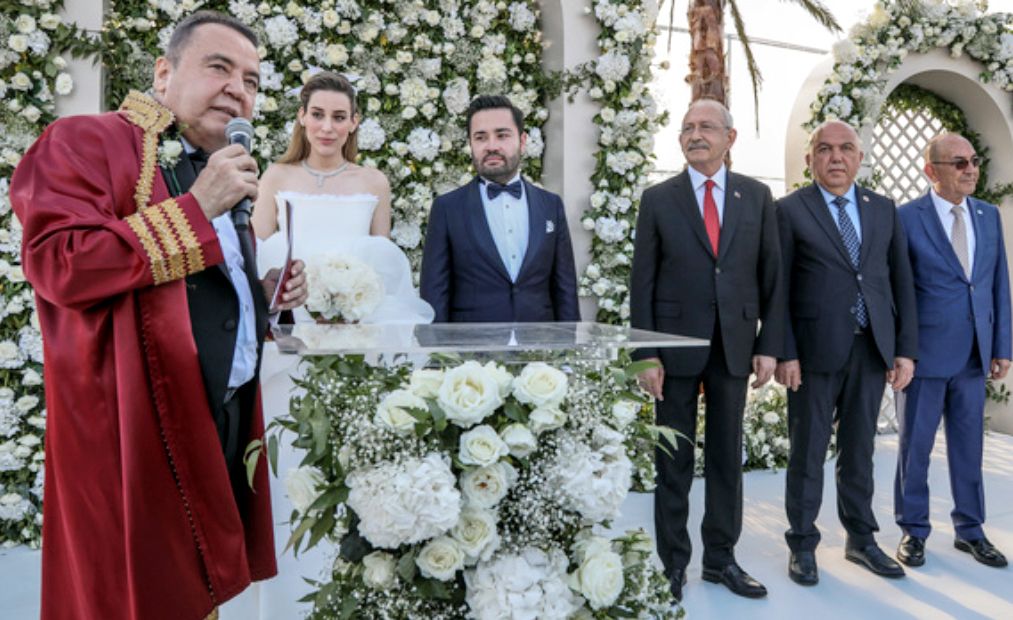 Muhittin Böcek'in savcılık ifadesi ortaya çıktı.. "Bir tane ev için başkaca bir şahsa minnet edecek durumda değilim" 2