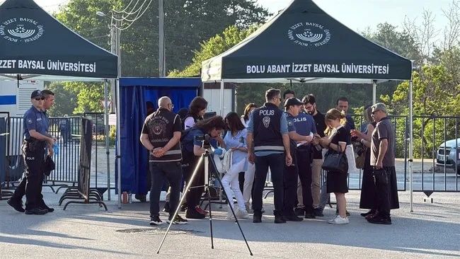 Grand Kartal Otel duruşmasına damga vuran an: 8 yakınını kaybeden avukat Yüksel Gültekin cübbesini çıkarıp salonu terk etti! “Vicdanınızdan kurtulamayacaksınız” 6