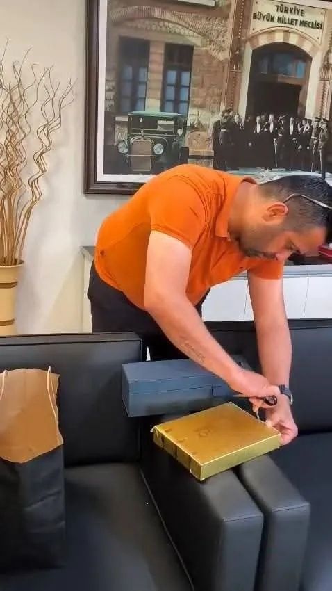Baklava kutusunda rüşvet skandalı! Manavgat Belediyesi'ndeki CHP'li Başkan Yardımcısı her şeyi itiraf etti: Parayı kendi adıma aldım! 5