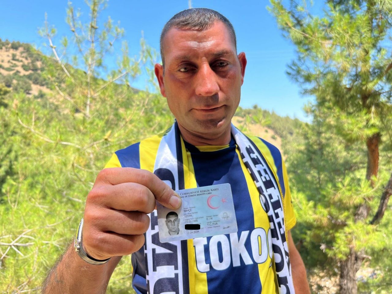 Adı: Fener, Soyadı: Bahçe... Fenerbahçe şampiyon olursa çocuğuna "Aziz Ali" ismini koyacak 1