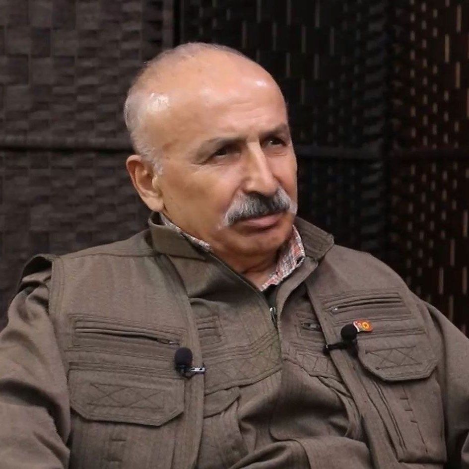 Sözde 2 üst düzey PKK'lı silah bırakma töreninde! Örgüt elebaşlarından Bese Hozat ve Mustafa Karasu da katılıyor... 3