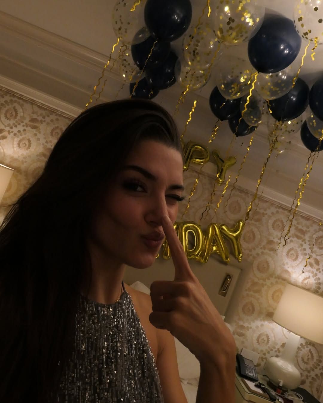 Hande Erçel'in 6 yıllık anne hasreti! Gözyaşlarıyla anlattı: Başa çıkabildim mi bilmiyorum 6