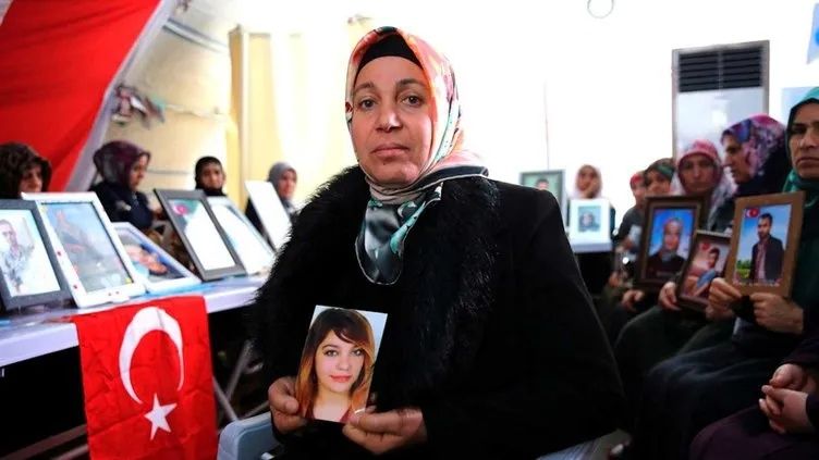Terörsüz Türkiye Diyarbakır annelerinin yüreğine su serpti: Devletimiz büyüklüğünü gösterdi! Evladım terör kurbanı oldu, başka canlar yanmasın 1