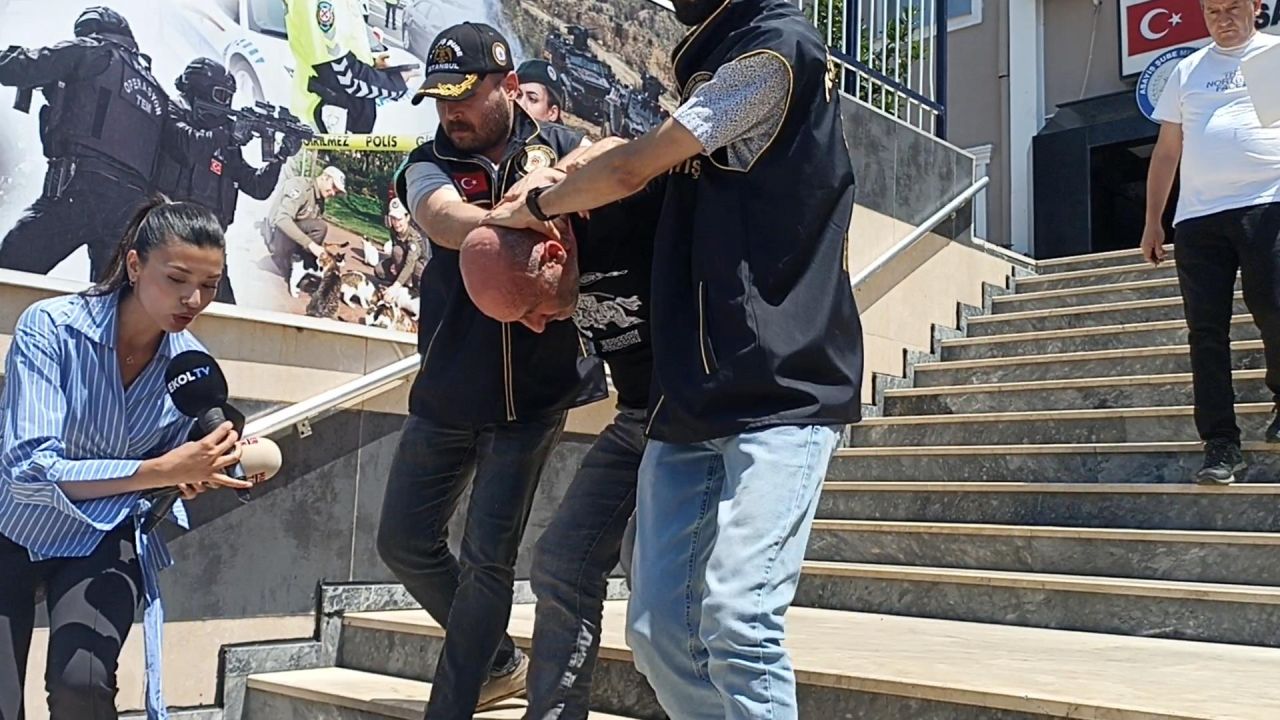 Ayşe Tokyaz cinayetinde flaş gelişme... Katil polisin arkadaşı firari yakalandı! Tam bir suç makinesi çıktı... 1