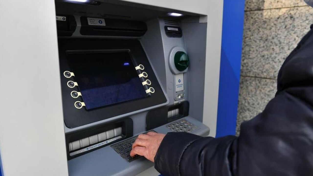 Yeni dönem 21 Temmuz'da başlıyor! Yapmayan ATM'den para çekemeyecek 5