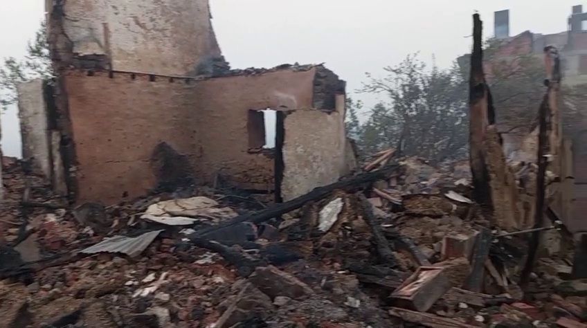 Sakarya Geyve'de yangın felaketi! Taşoluk Mahallesi'nde 3 ev küle döndü! 2 mahalle tahliye edildi 1