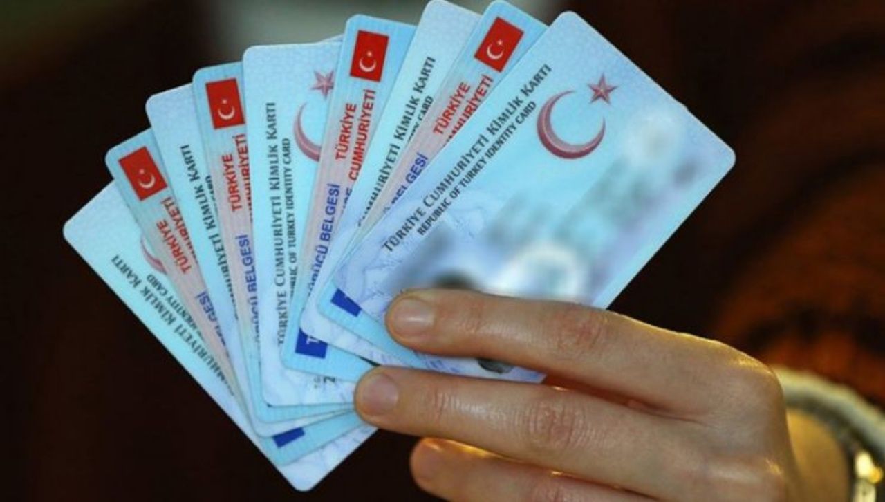 Eski tip ehliyet kullananlar dikkat! Son 10 güne girildi! 7 bin 438 liraya çıkacak 6