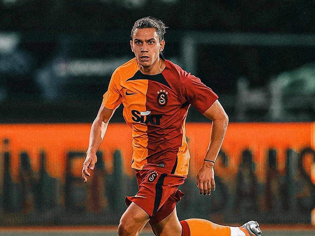 Okan Buruk'un Takımda Görmek İstemediği İsim Belli Oldu! Süper Lig Deviyle Anlaştı Bile... 1