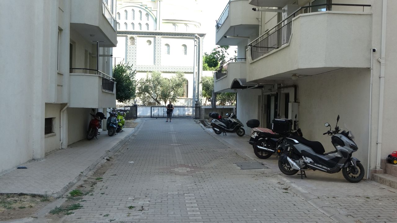 Çanakkale'de tüyler ürperten cinayet.... Sevgilisini öldürüp streç filme sardı, 3 gün aynı evde yaşadı 5