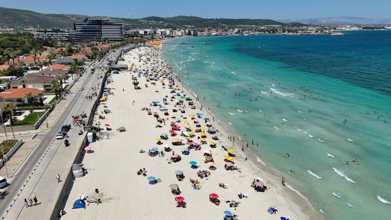 Çeşme'nin suyu kalmadı! Tatil cennetinde alarma geçildi, kesintiler başlıyor 1