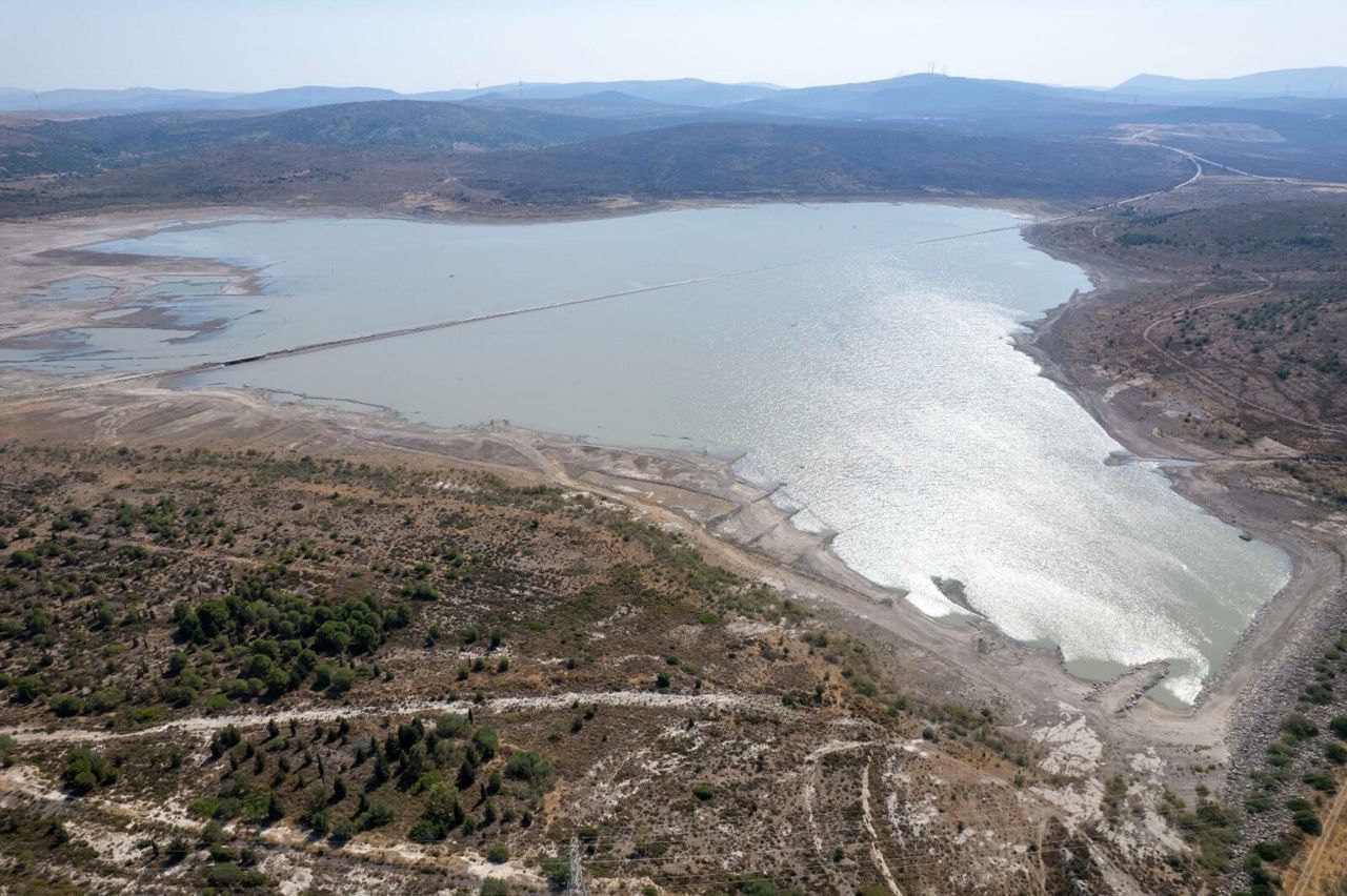 Çeşme'nin suyu kalmadı! Tatil cennetinde alarma geçildi, kesintiler başlıyor 5