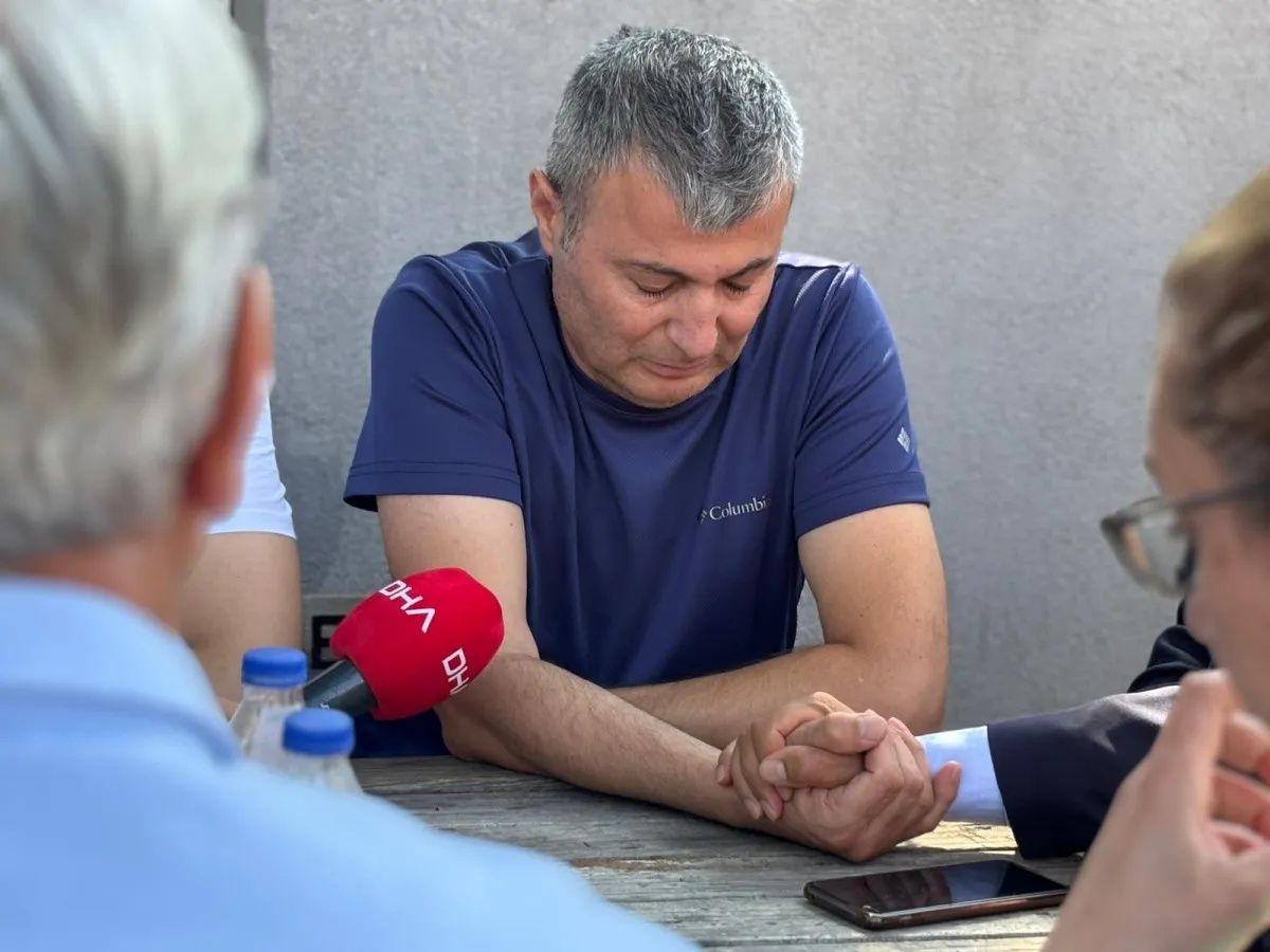 “Motoru sattırdık, kaza yapmasın diye… Böyle bir şey oldu...” Yangın şehidi Bayram Eren Arslan’ın babası konuştu, gözyaşları sel oldu 5