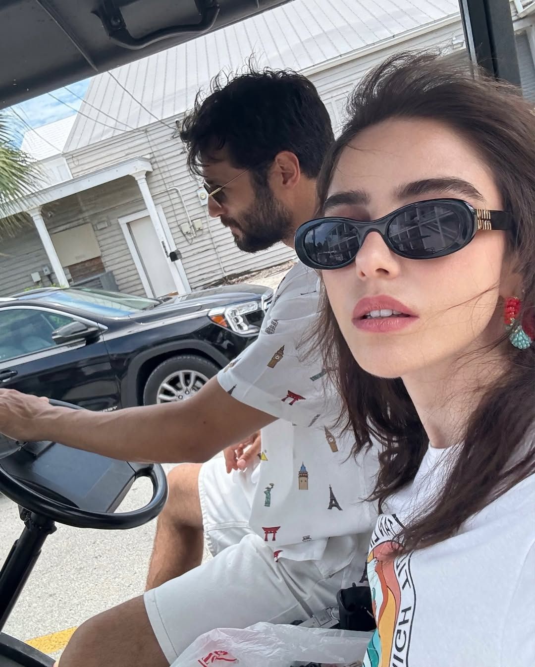 Florida'da yazın tadını çıkaran Özge Gürel'in tatil pozlarına beğeni yağdı 4